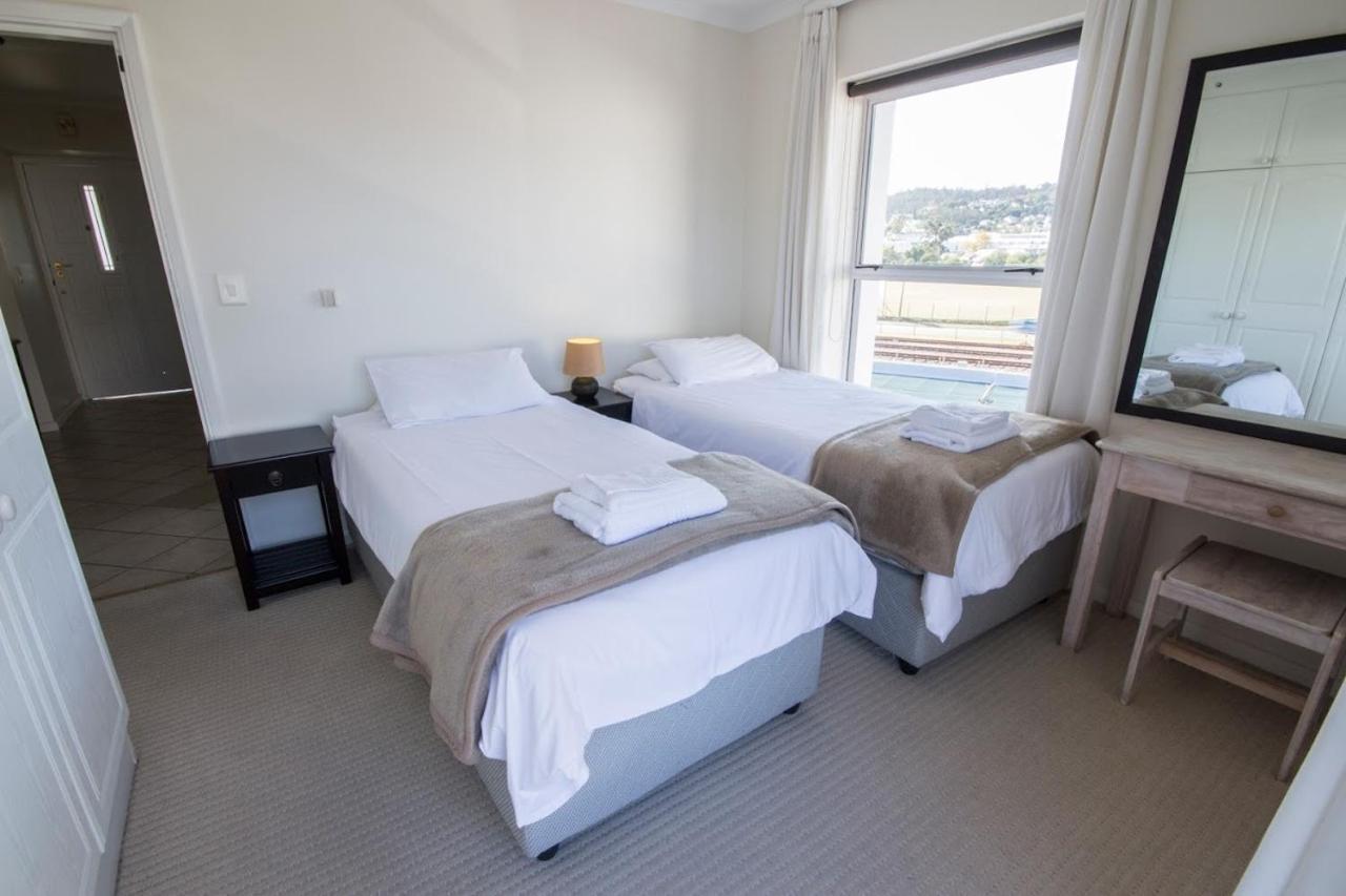 Laguna Grove 15 3 Bedroom Apartment Knysna Dış mekan fotoğraf